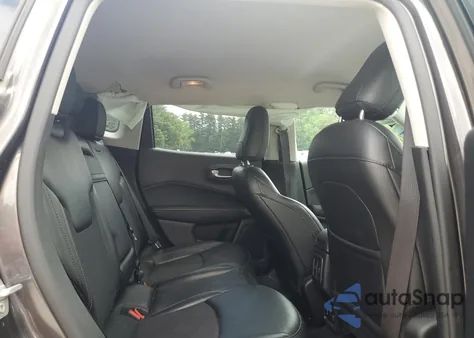 2019 Jeep Compass Latitude из США, поврежденный, VIN 3C4NJDBB2KT712170